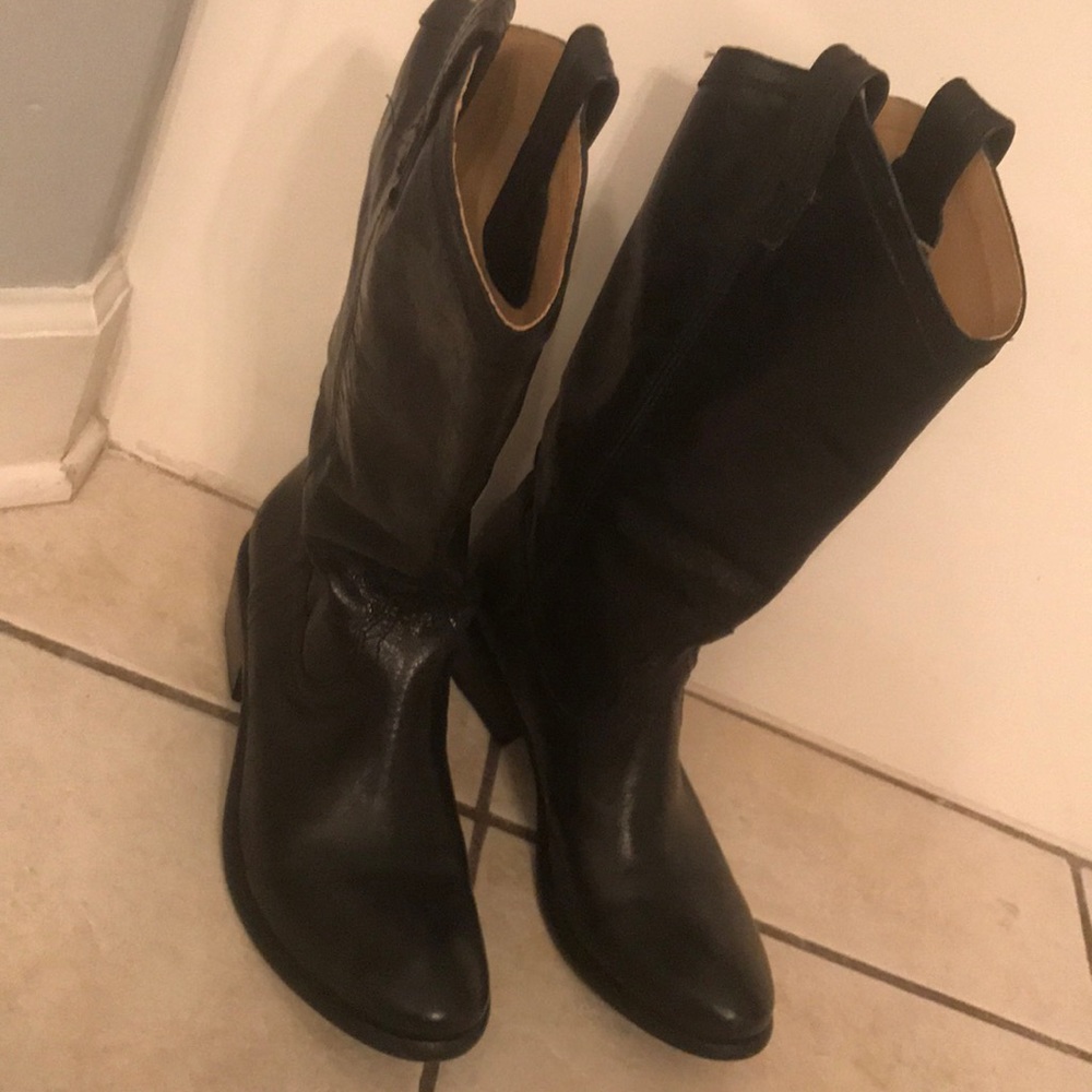 Amazing condition black Frye Riding boots 7.5